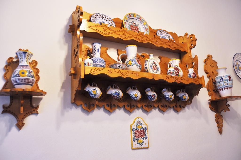 Traditional Slovak Apartment Bratislava Esterno foto